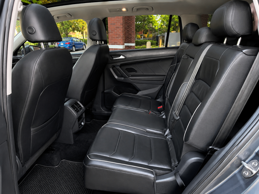 Gray 2019 Volkswagen Tiguan 2.0T SEL Premium