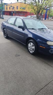 Blue 2000 Chevrolet Malibu Base