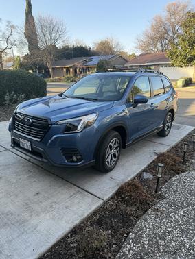 2022 Subaru Forester Premium