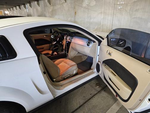 2008 Ford Mustang Base