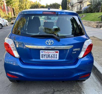 2012 Toyota Yaris LE