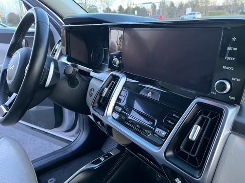 2023 Kia Sorento Hybrid EX