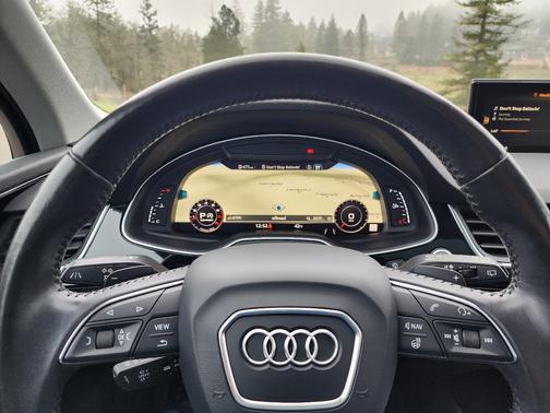 Blue 2017 Audi Q7 3.0T Premium Plus