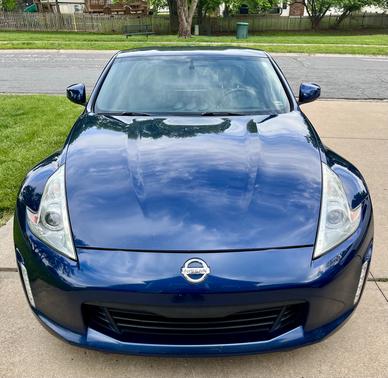Blue 2013 Nissan 370Z Touring