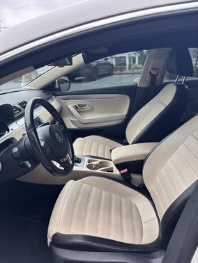 2010 Volkswagen CC Sport