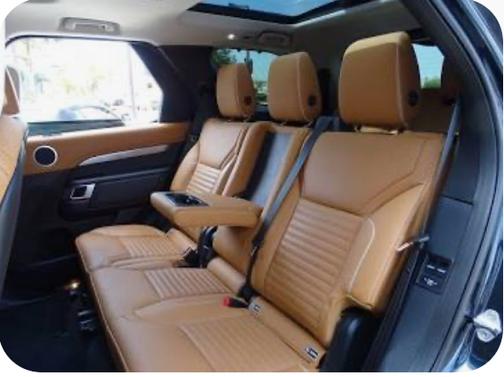 2017 Land Rover Discovery HSE LUXURY