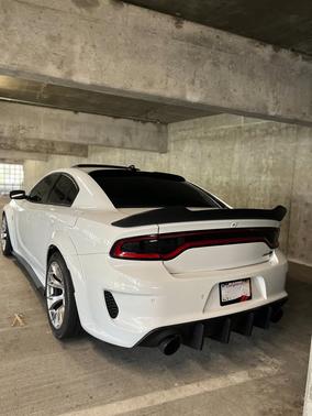 White 2018 Dodge Charger SRT Hellcat