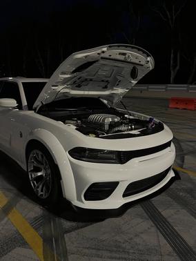 White 2018 Dodge Charger SRT Hellcat