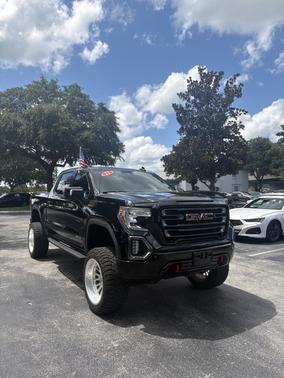 2021 GMC Sierra 1500 AT4