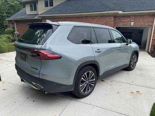 Gray 2025 Toyota Grand Highlander Hybrid MAX Platinum