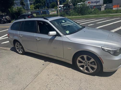 Silver 2008 BMW 535 xi