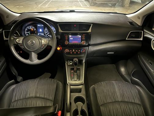 Silver 2016 Nissan Sentra SV
