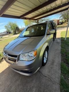 Silver 2019 Dodge Grand Caravan SXT