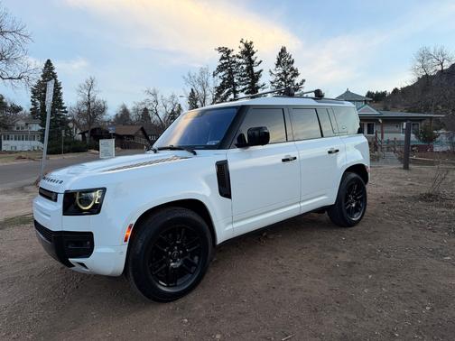 2022 Land Rover Defender S