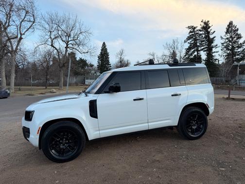 2022 Land Rover Defender S