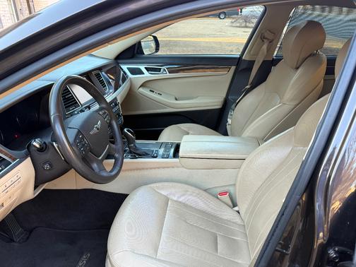 2017 Genesis G80 3.8