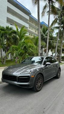 2023 Porsche Cayenne Cayenne GTS Coupe