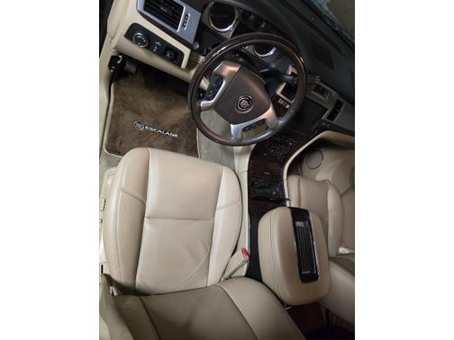 2012 Cadillac Escalade EXT Premium