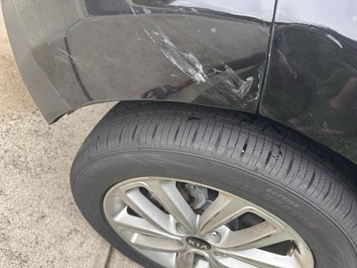 Black 2018 Kia Soul +
