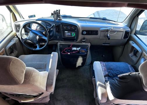 2001 Chevrolet Express 1500 Cargo