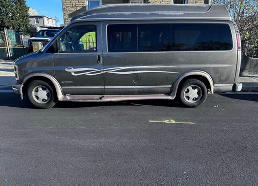 2001 Chevrolet Express 1500 Cargo