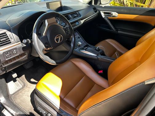 2014 Lexus CT 200h Premium