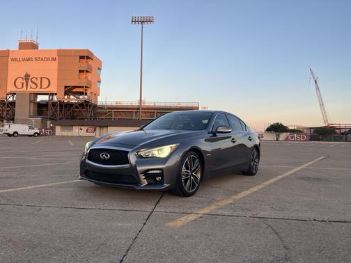 2014 INFINITI Q50 Hybrid Sport