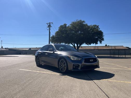 2014 INFINITI Q50 Hybrid Sport