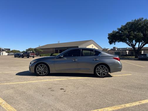 2014 INFINITI Q50 Hybrid Sport