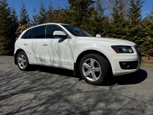 2012 Audi Q5 2.0T Premium Plus