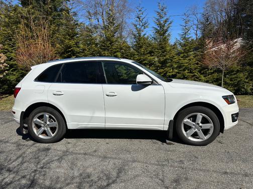 2012 Audi Q5 2.0T Premium Plus