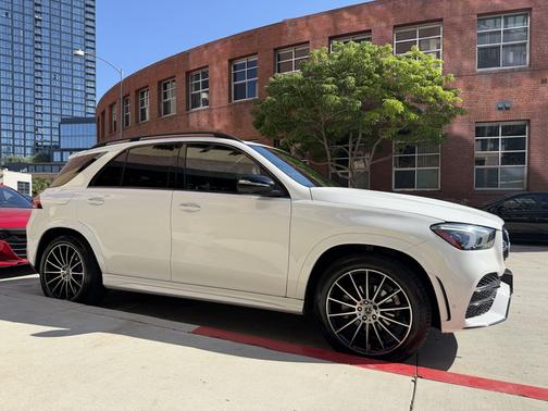 White 2023 Mercedes-Benz GLE 350 4MATIC