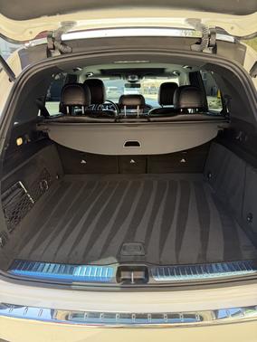 White 2023 Mercedes-Benz GLE 350 4MATIC