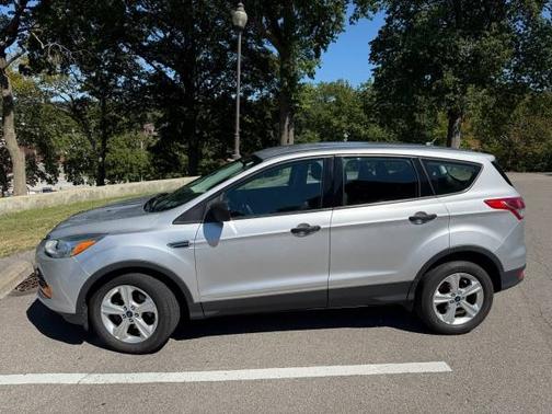 2015 Ford Escape S