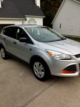 2015 Ford Escape S