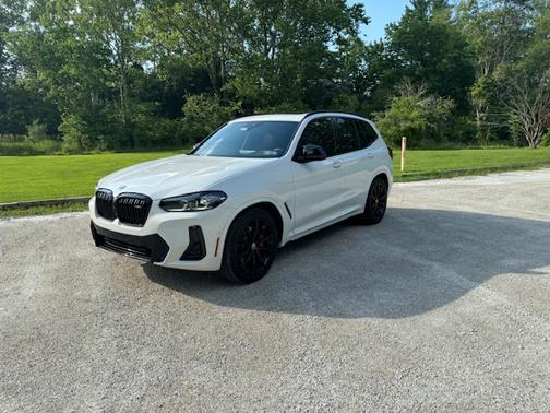 2023 BMW X3 M40i
