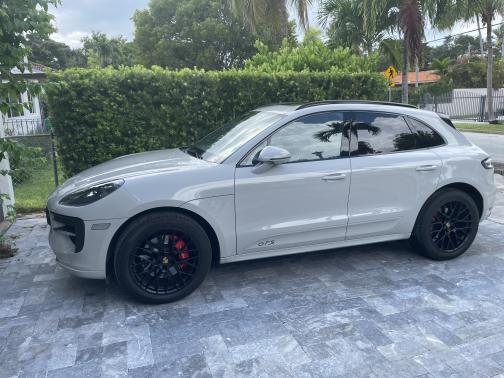 2021 Porsche Macan GTS