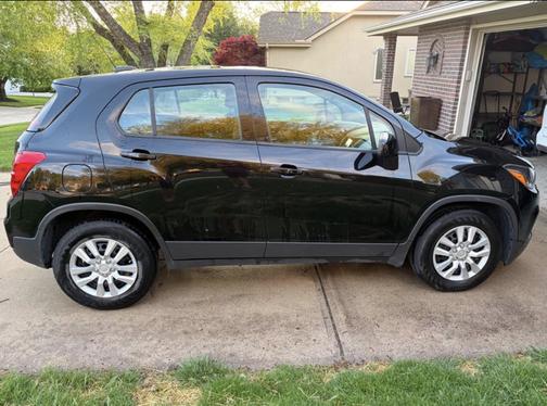 Black 2019 Chevrolet Trax LS