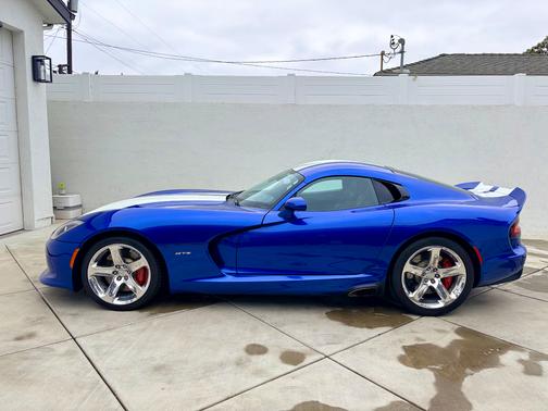 Blue 2013 Dodge SRT Viper GTS