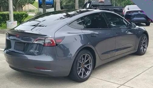 2021 Tesla Model 3 Standard Range Plus