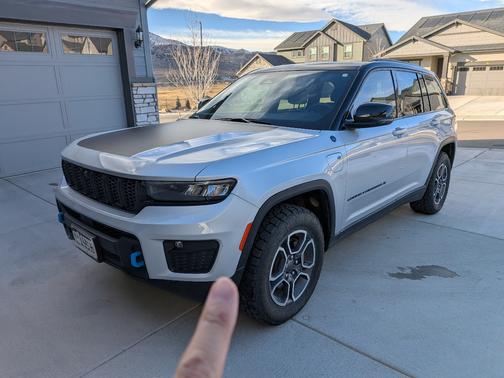 2022 Jeep Grand Cherokee 4xe Trailhawk