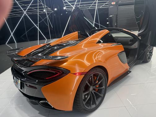 2019 McLaren 570S Spider