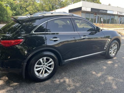 2012 INFINITI FX35 Base