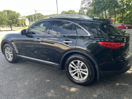 2012 INFINITI FX35 Base