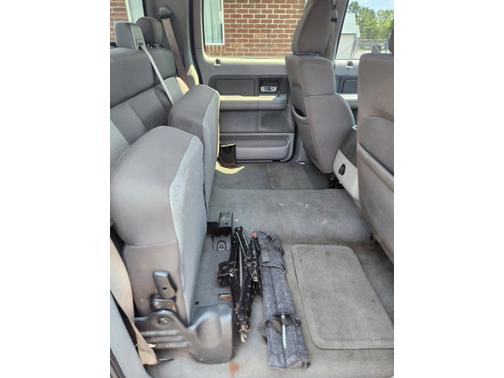 2006 Ford F-150 XLT SuperCrew