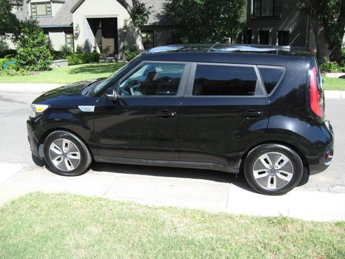 2017 Kia Soul EV +