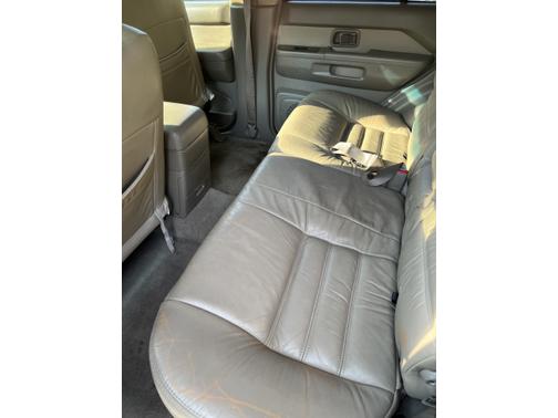 2003 Nissan Pathfinder SE