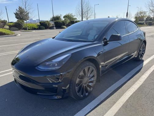 2023 Tesla Model 3 Performance