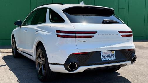 2025 Genesis GV70 2.5T