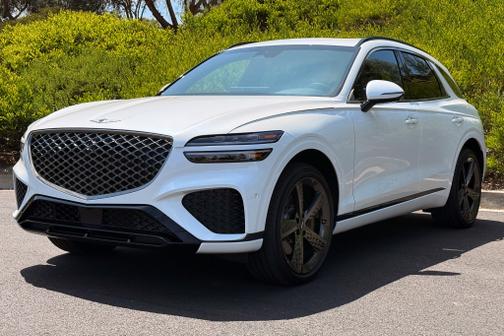 2025 Genesis GV70 2.5T